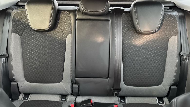 Vauxhall Grandland X 1.2 Turbo SRi Nav 5dr Petrol Hatchback